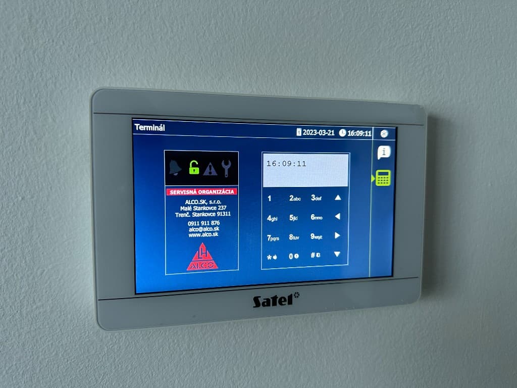 EZS terminál SATEL s brandingom ALCO.SK