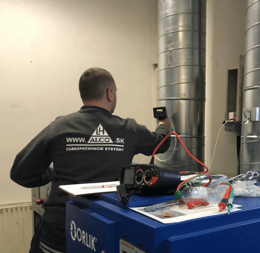 Technik ALCO pri odbornej revízii elektrických zariadení (revízie)